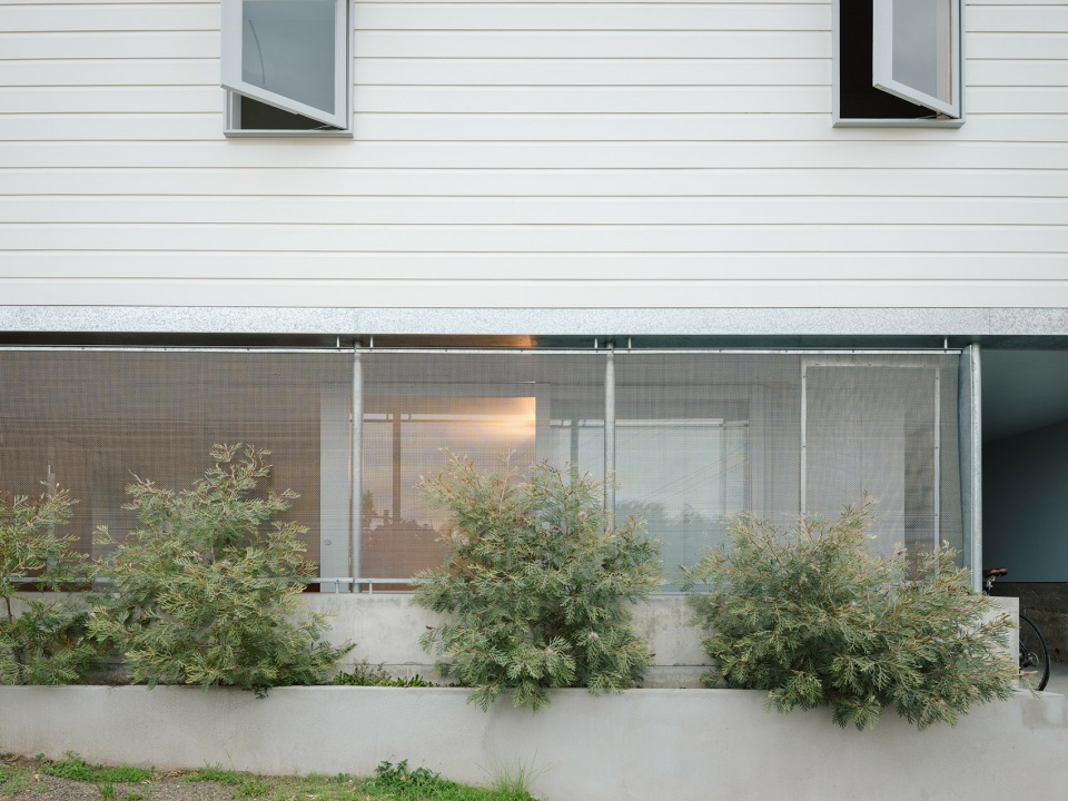 red hill house studio by zuzananicholas