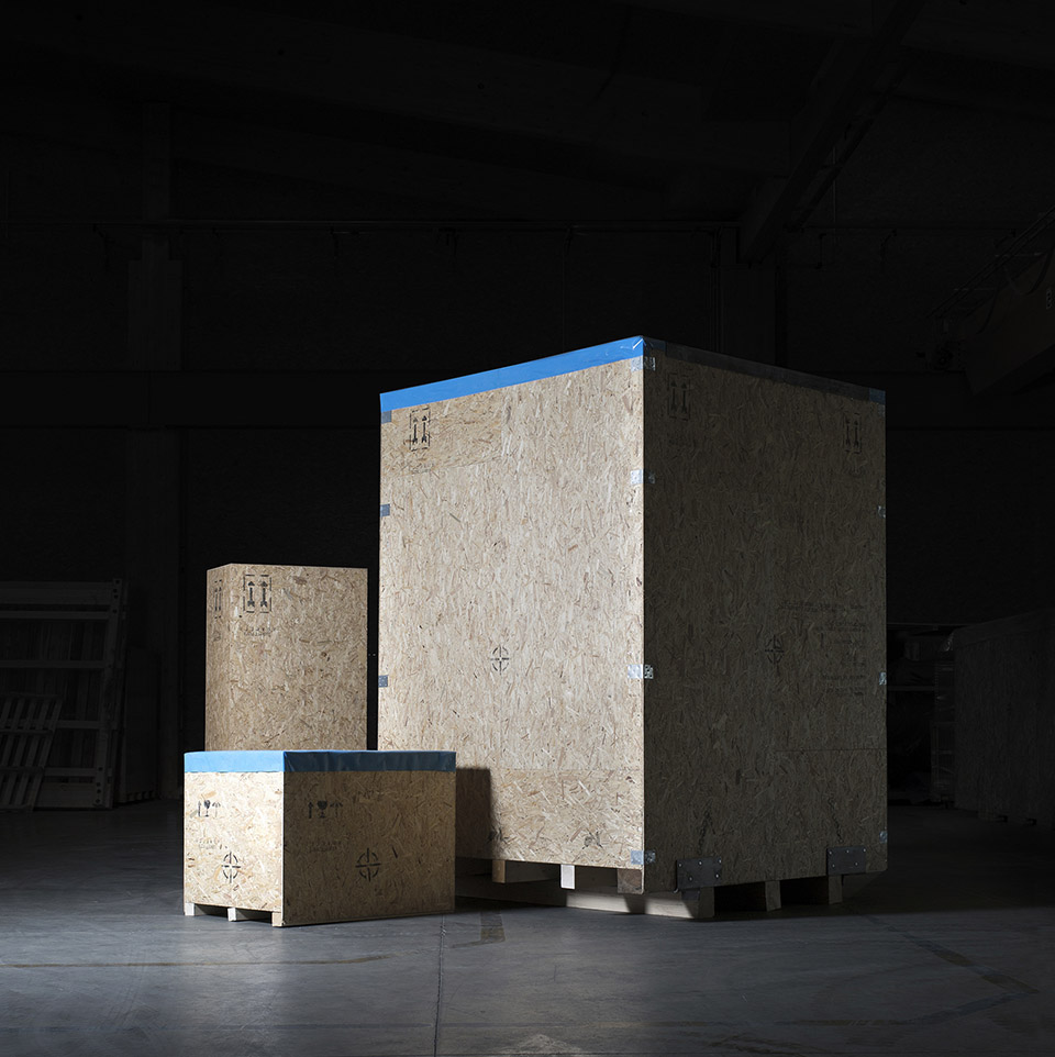 7 wood boxes by lca architetti