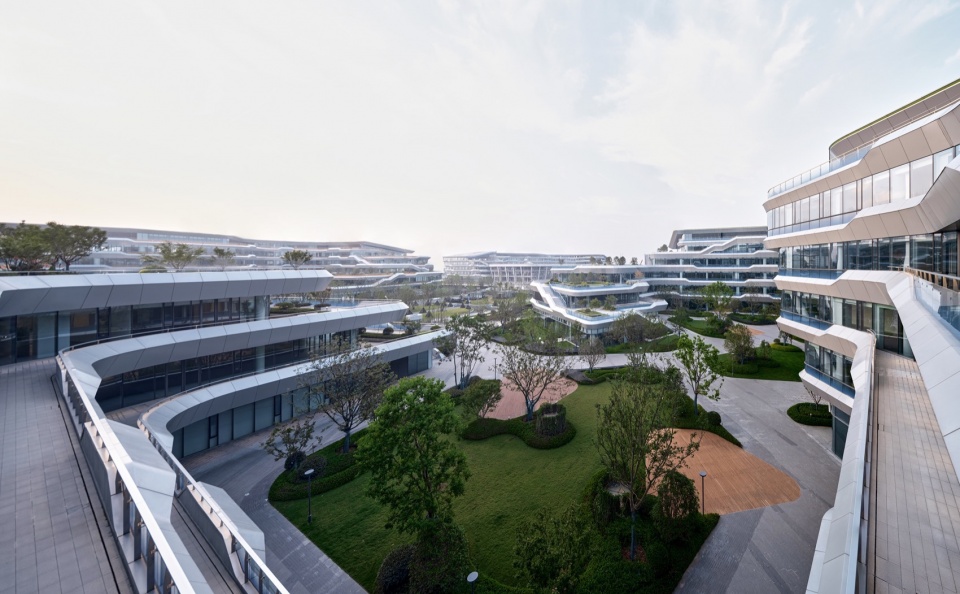 iFLYTEK AI Headquarters Campus Phase 1 by Meng Fanhao line studio