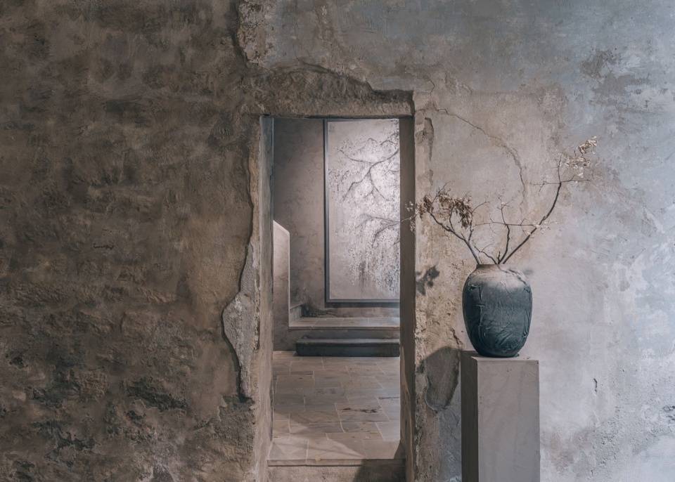 KALPA GALLERIES INTERIORS PHOTO BY DANIEL CIVETTA