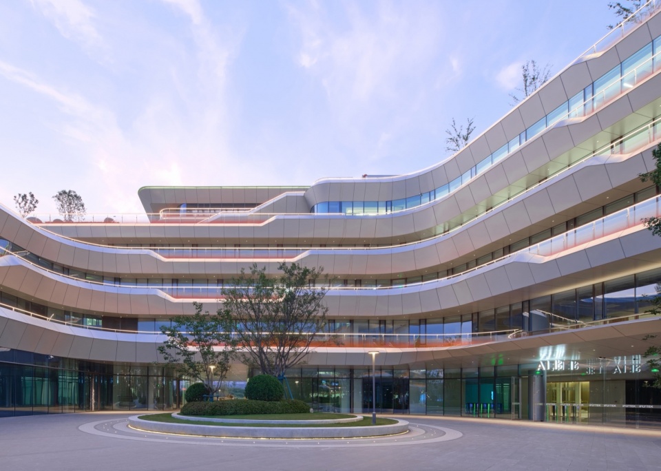 iFLYTEK AI Headquarters Campus Phase 1 by Meng Fanhao line studio