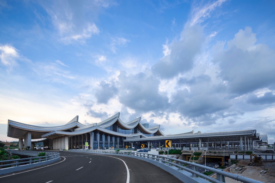 Xiamen North Station Expansion Design by CCDI Beijng Interior Design Center