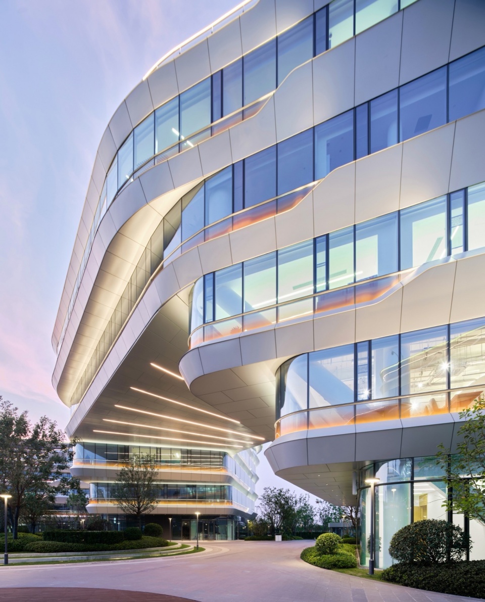 iFLYTEK AI Headquarters Campus Phase 1 by Meng Fanhao line studio