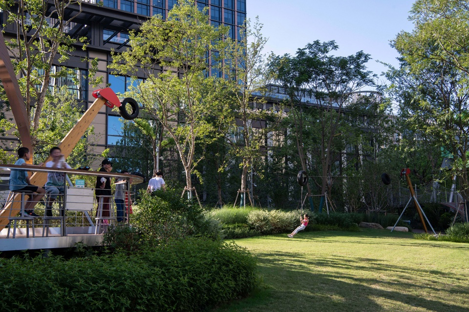 the urban carpet by atelier scale