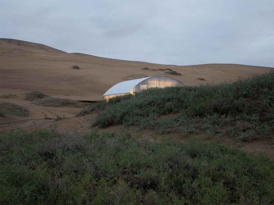 The Home in the Badain Jaran Desert by Department of Architecture School of Architecture and Urban Planning Nanjing University