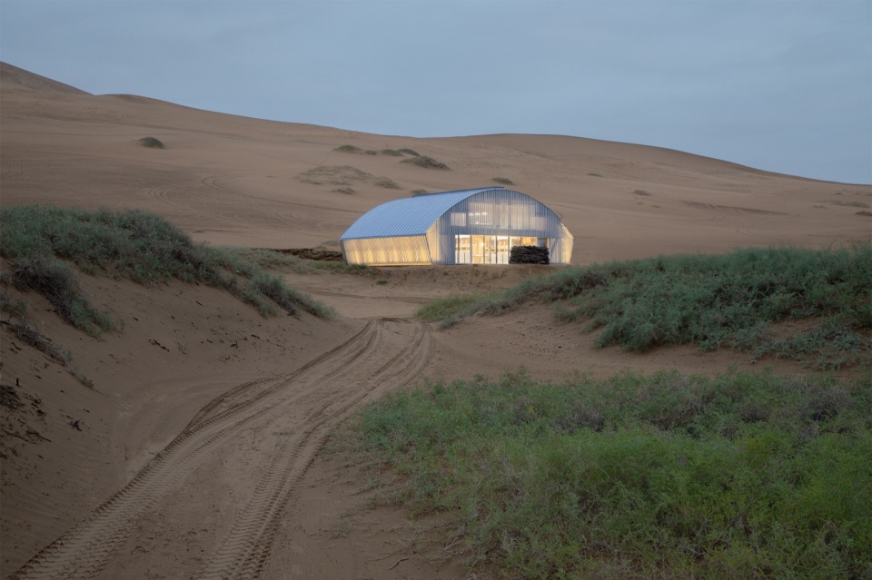 The Home in the Badain Jaran Desert by Department of Architecture School of Architecture and Urban Planning Nanjing University