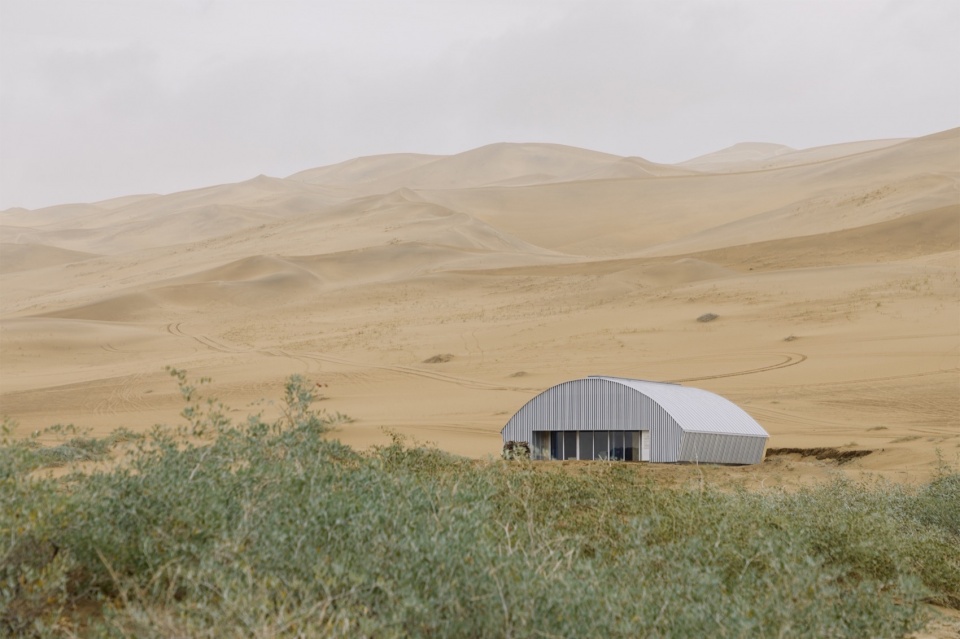 The Home in the Badain Jaran Desert by Department of Architecture School of Architecture and Urban Planning Nanjing University
