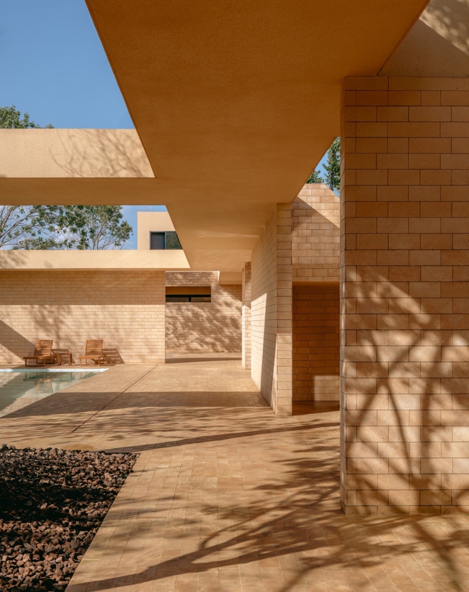 ARVO 16 30 Hotel by DL Atelier