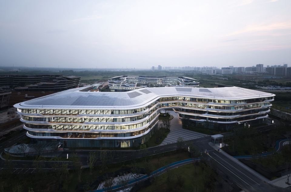 iFLYTEK AI Headquarters Campus Phase 1 by Meng Fanhao line studio