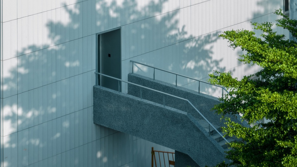 longgang river blueway pavilion by atelier liu yuyang