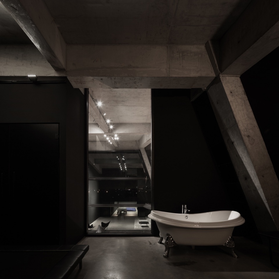 A Temporary Habitat 025 主卧空间 ©️是然建筑摄影 s