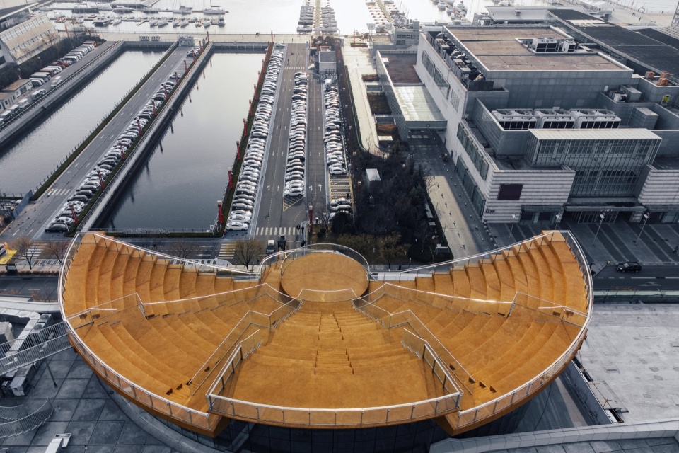 Exterior 04 ©Yong Gao sky bowl
