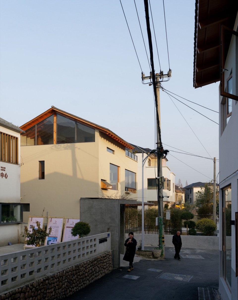 稠密后巷中的新宅 shared home in yucun