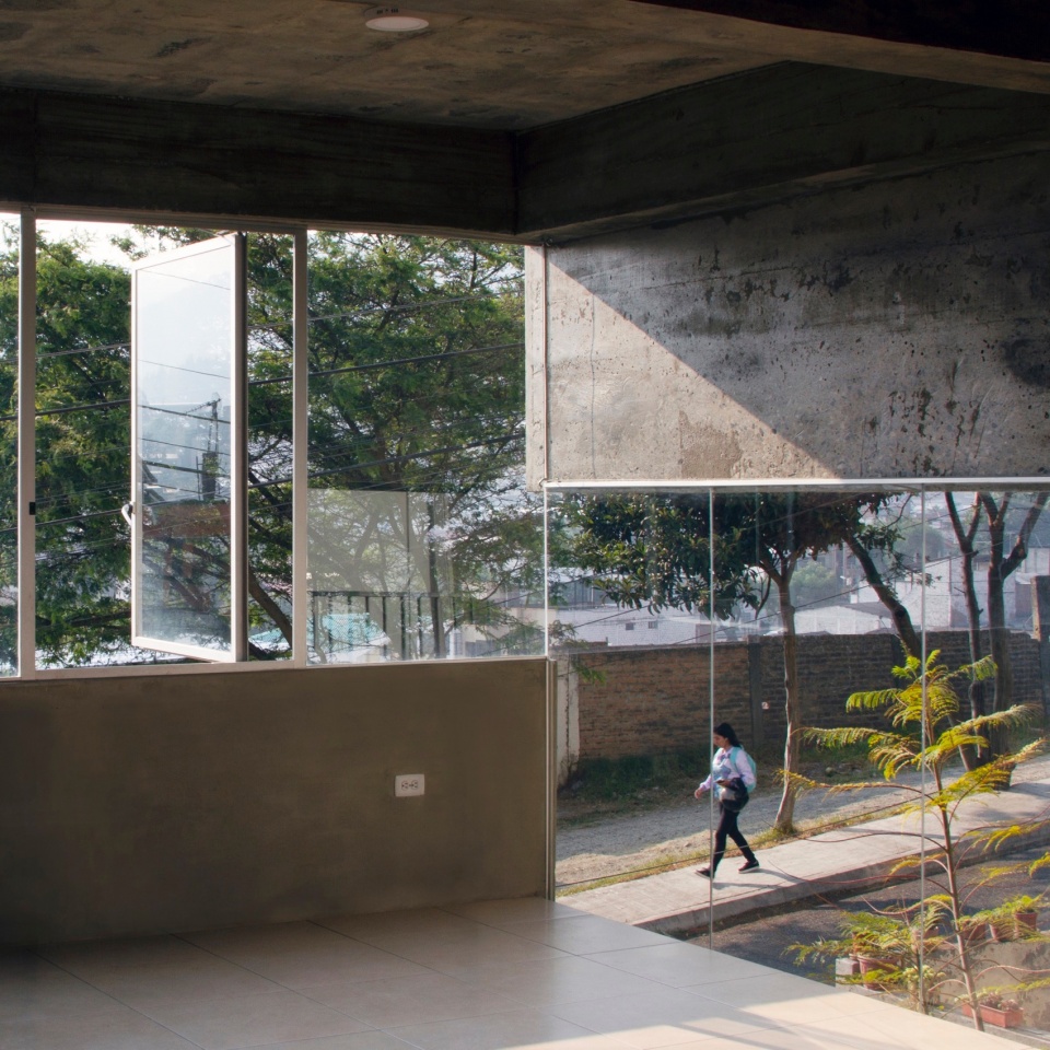 Fundamentos House Holger Cuadrado