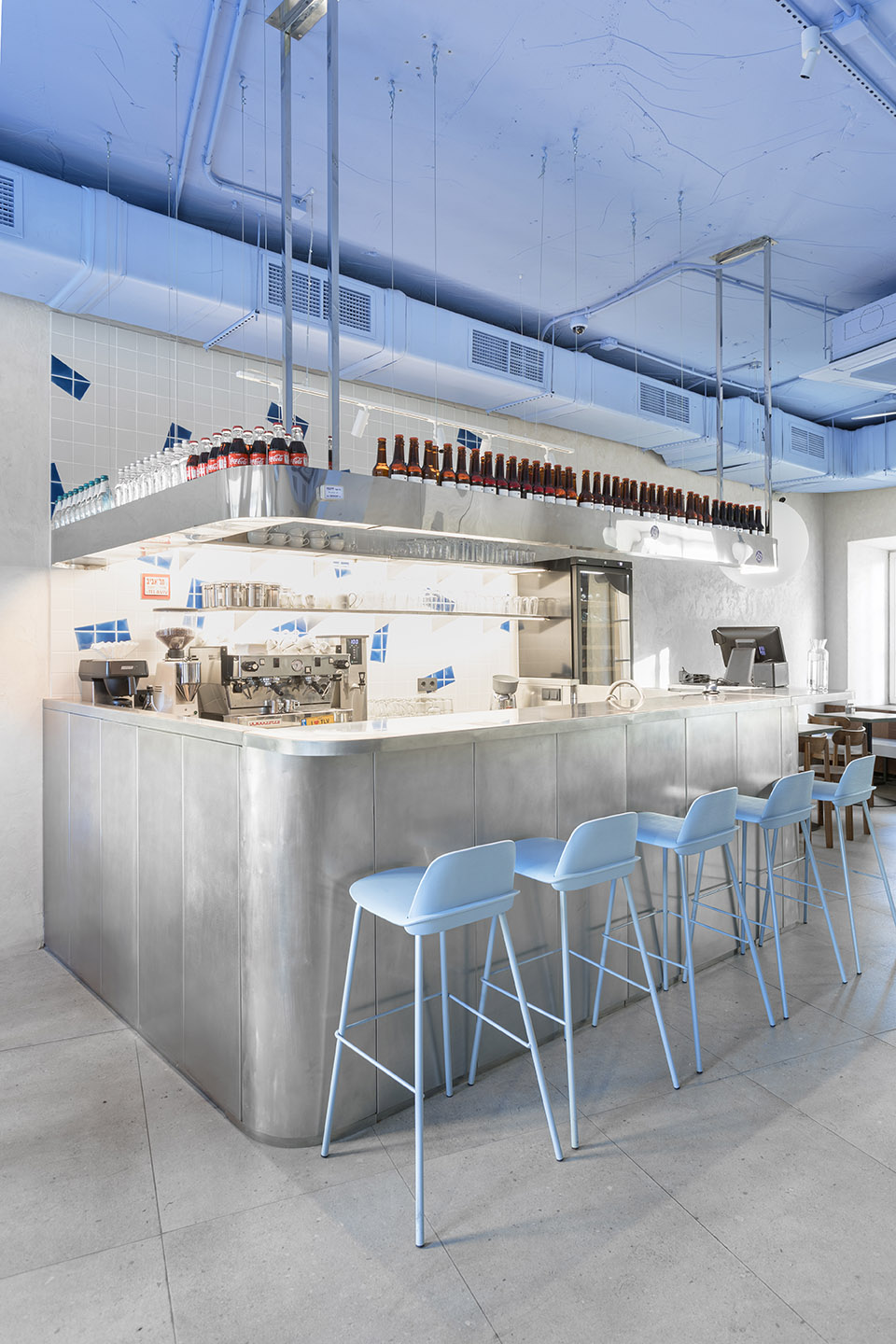 dizengof99 cafe by utro architectural studio