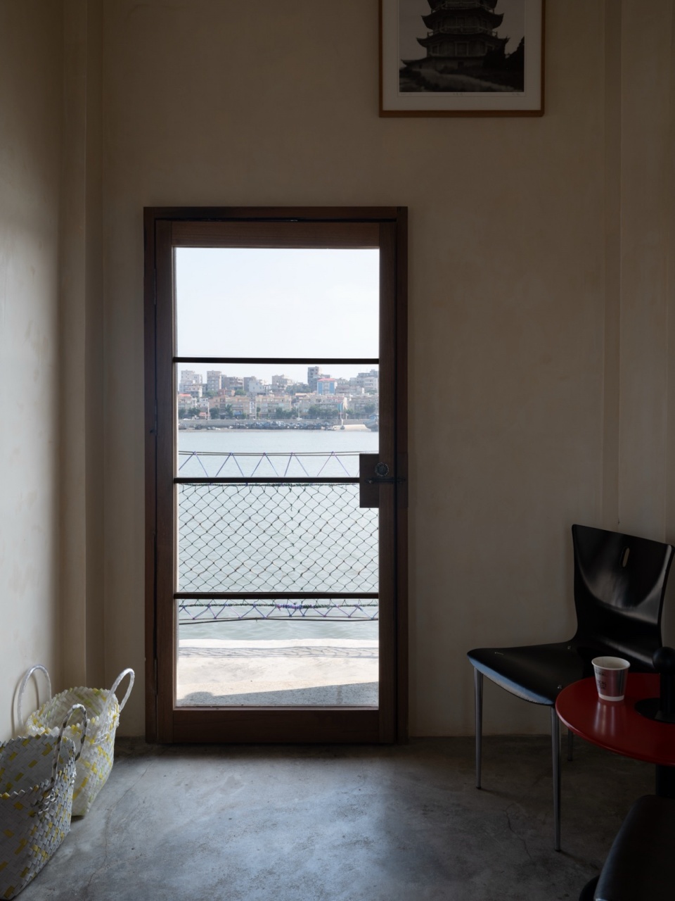 local fish cafe at xiangzhi wharf by devolution
