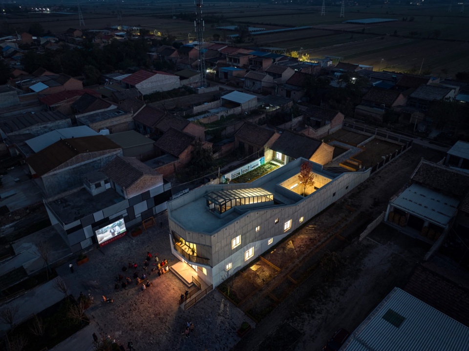 weinan qiaoma village cultural center by xjdsjy