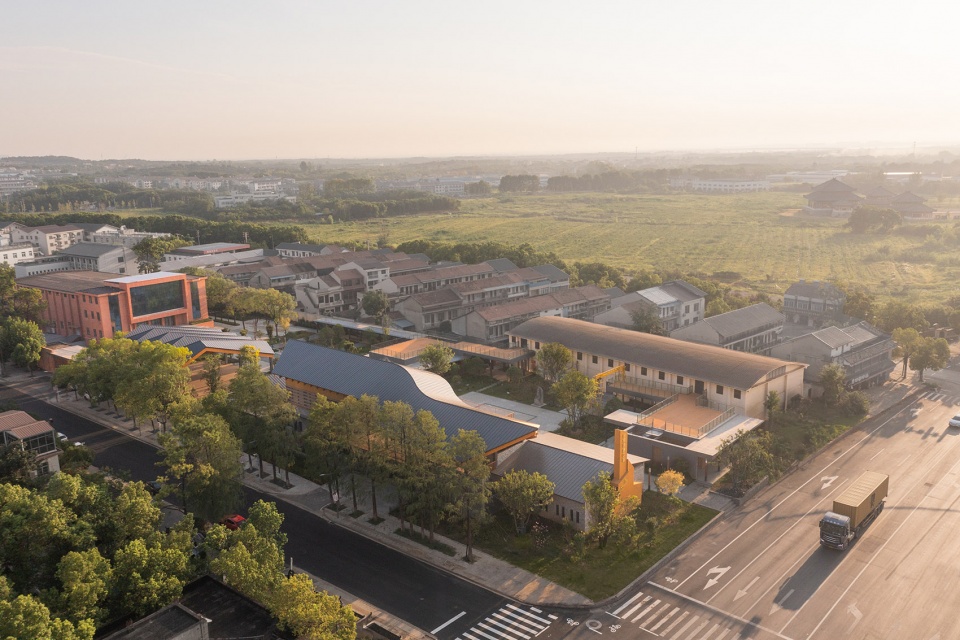 wuhan maomiao ji service center by adap