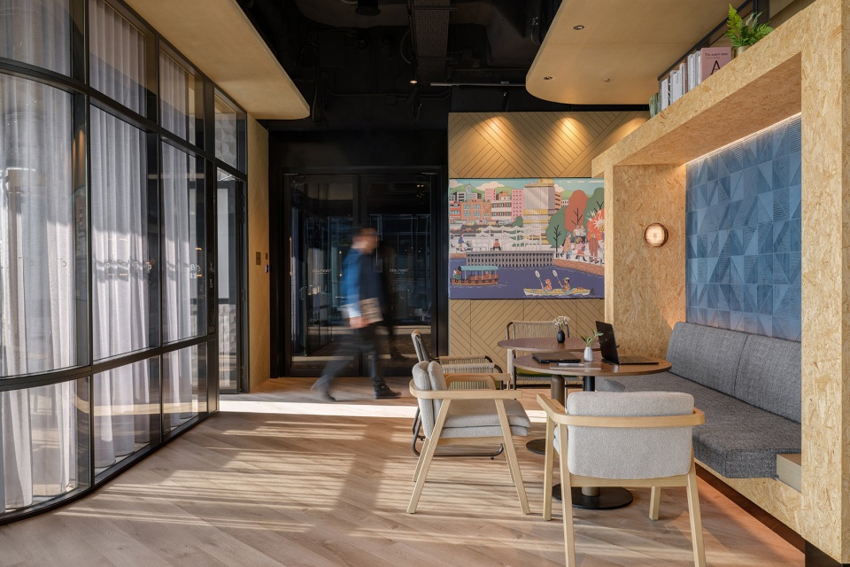 TOWNPLACE WEST KOWLOON