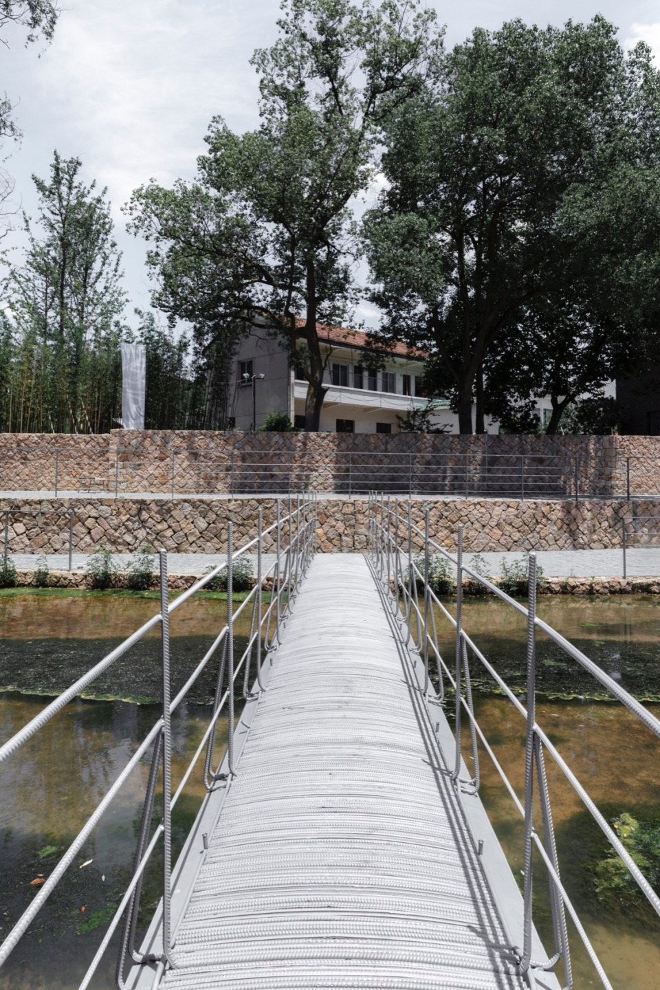 ephemeral bridge by far workshop