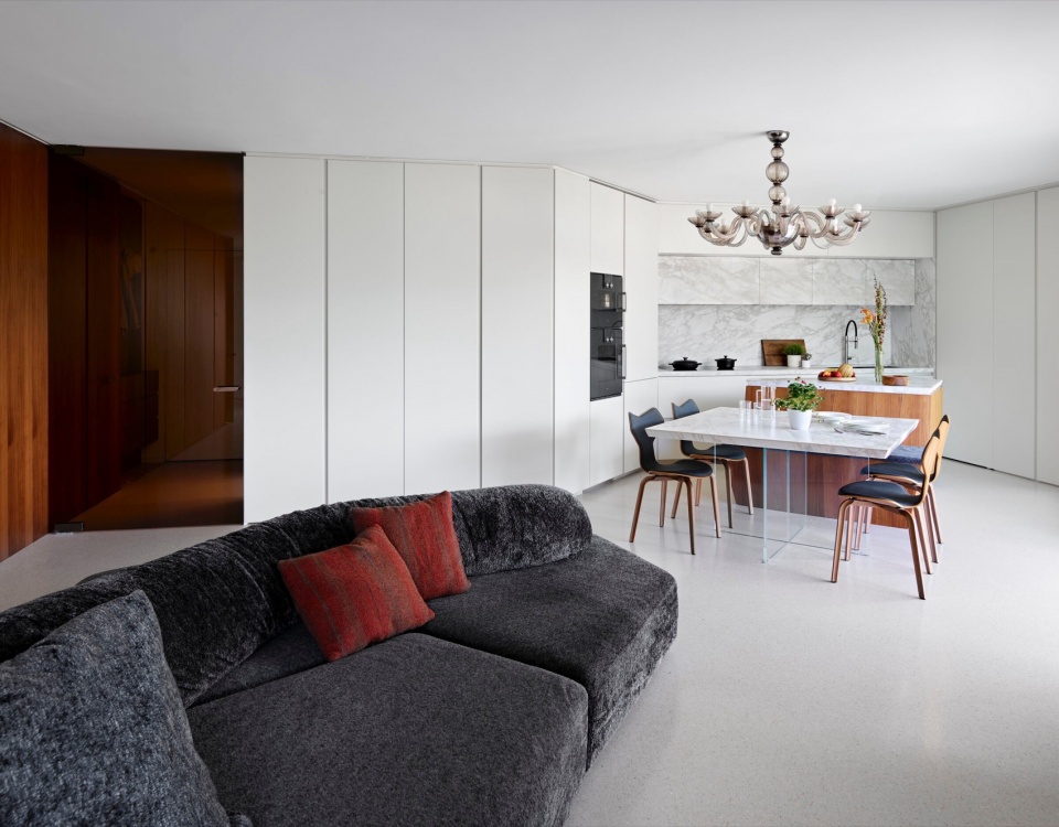 GC apartment by Burnazzi Feltrin Architetti