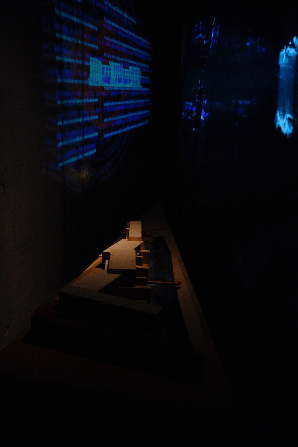 Mistranslations An architectural exhibition by Alexandre Vicente Ken Farris