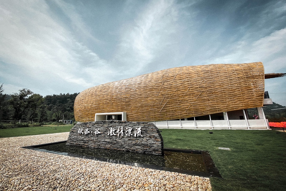 fish pavilion of bamboo shadow by zhuozhu architecture