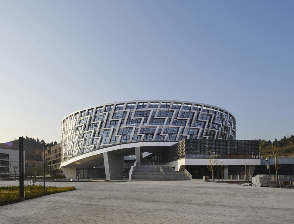 library of chongqing electric power college by guzhihongstudio