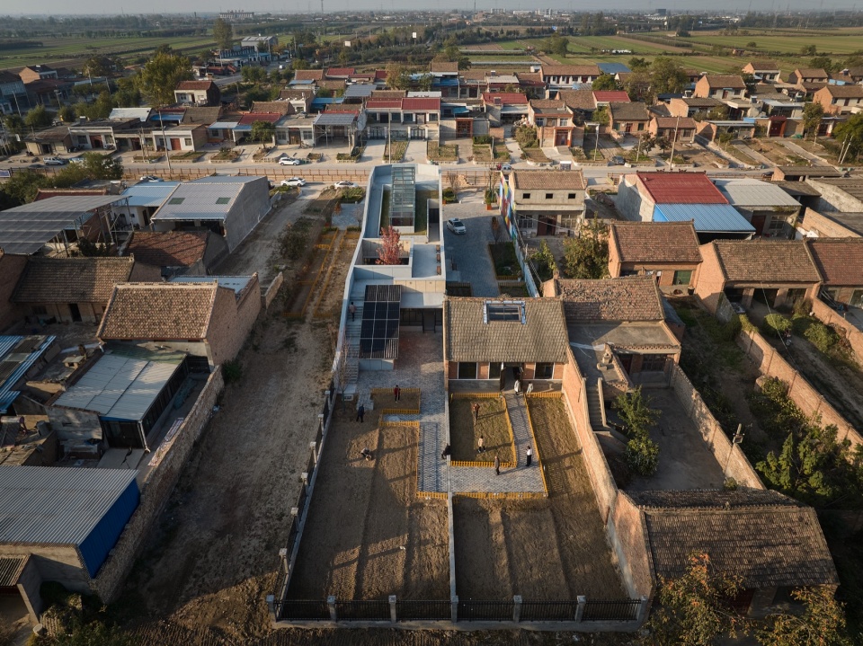 weinan qiaoma village cultural center by xjdsjy