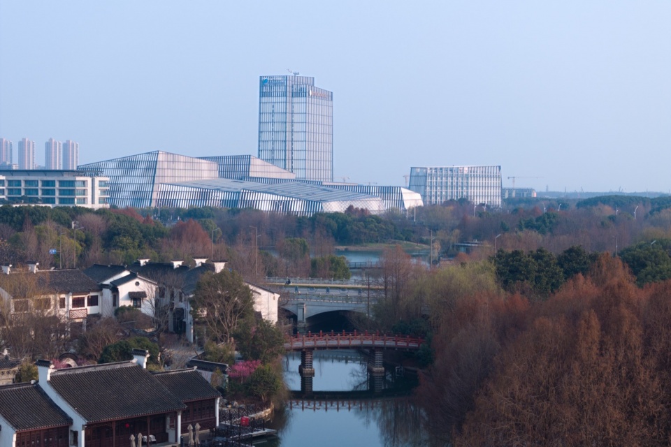 wuxi conference center by henning larsen