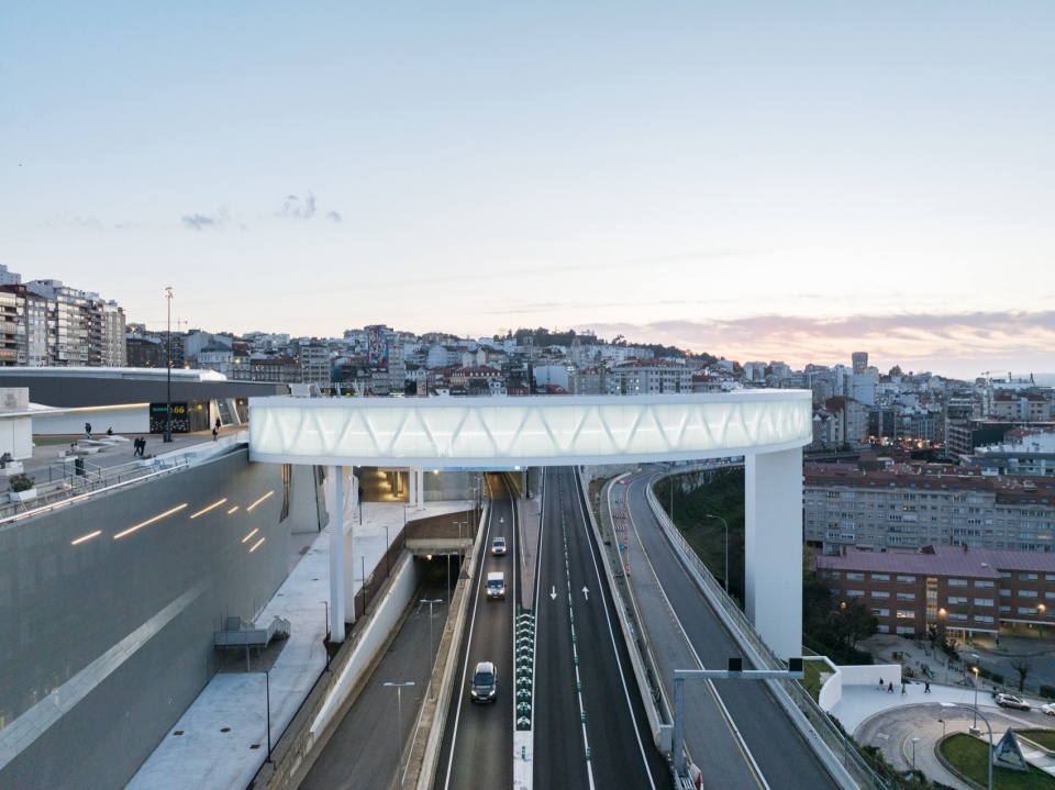 HALO by AM2 Arquitectos Arenas Asociados NOARQ