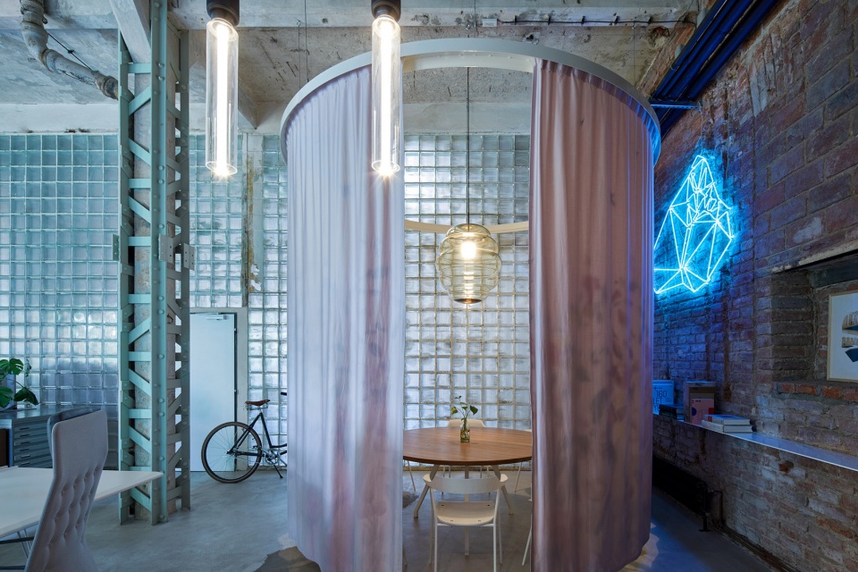 mar s base by studio mar s architects