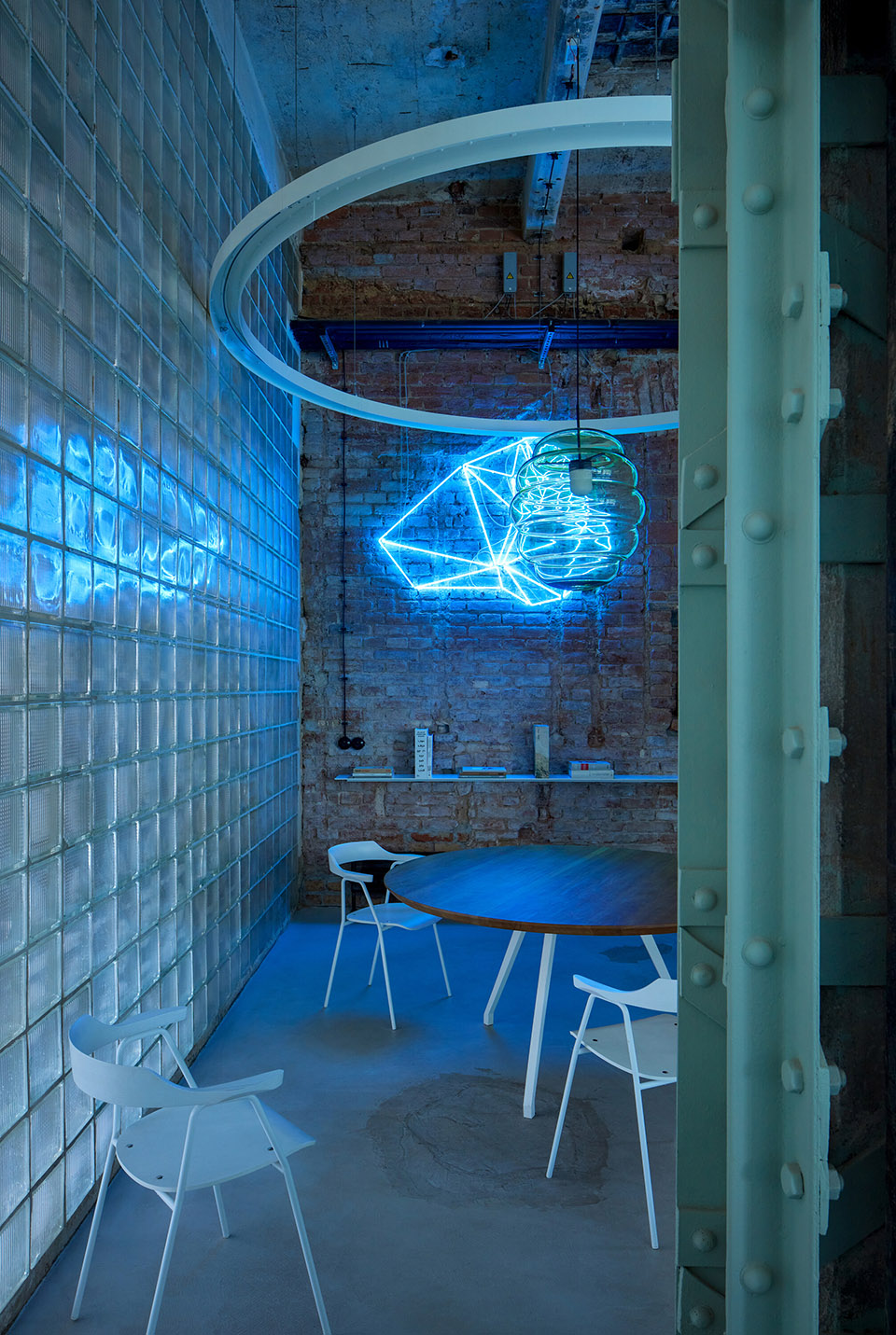mar s base by studio mar s architects