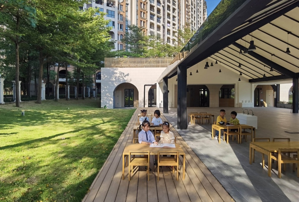 wd kindergarten by hibinosekkei youji no shiro