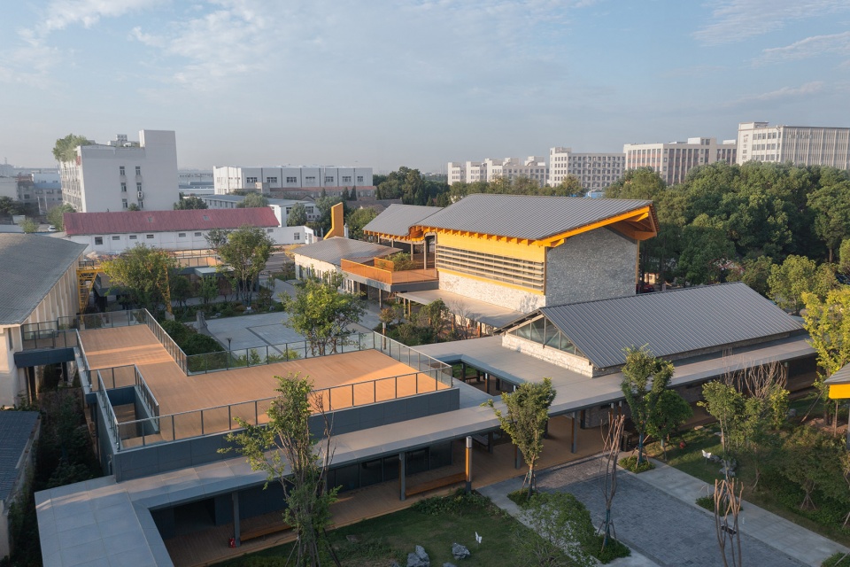 wuhan maomiao ji service center by adap