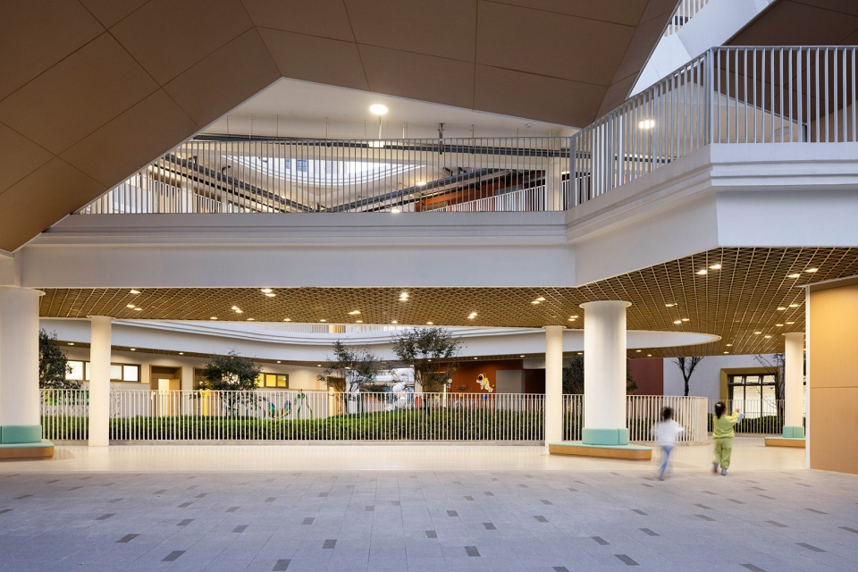 yiwu zongze class 36 kindergarten designed by 9m design