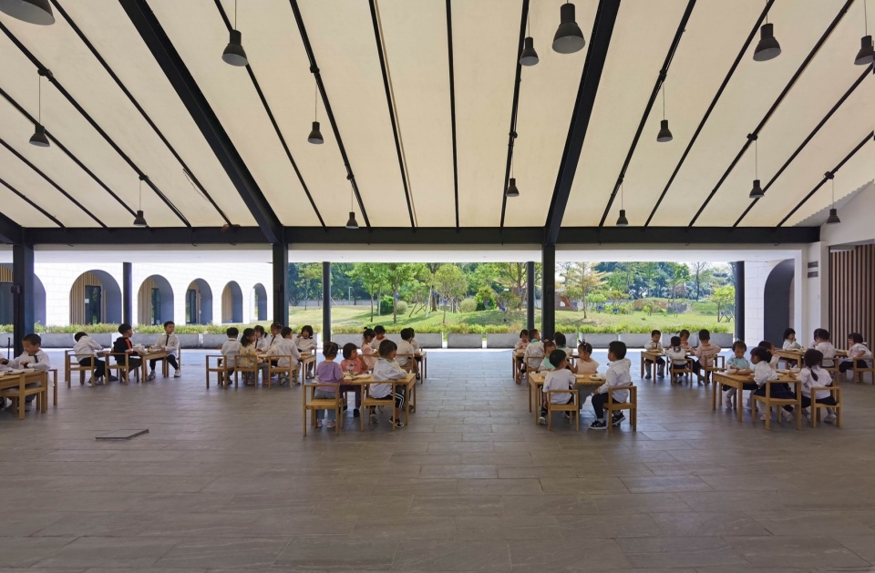 wd kindergarten by hibinosekkei youji no shiro