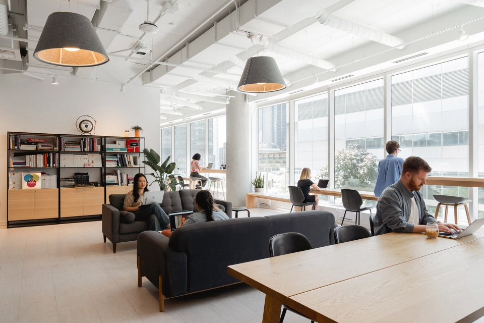 Plus Company Campus Cossette Offices