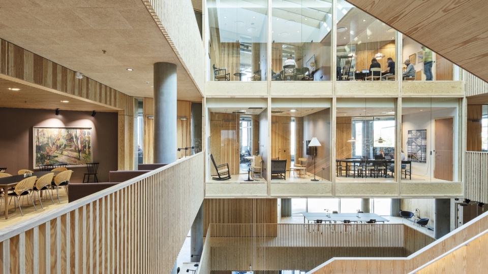 Unboxing Carbon Henning Larsen expands open source carbon catalogs