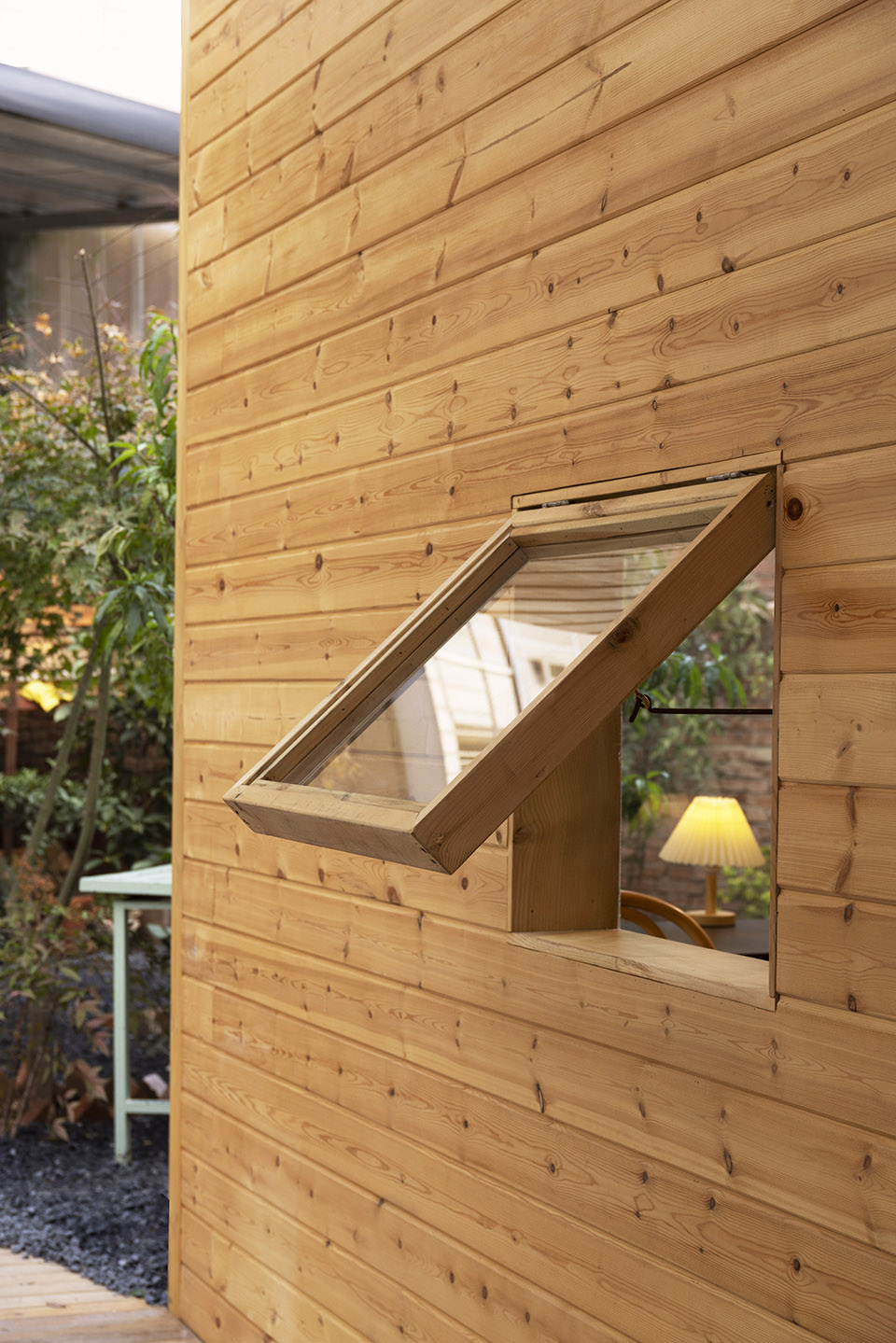 earth sign cafe by immediacy design and research office