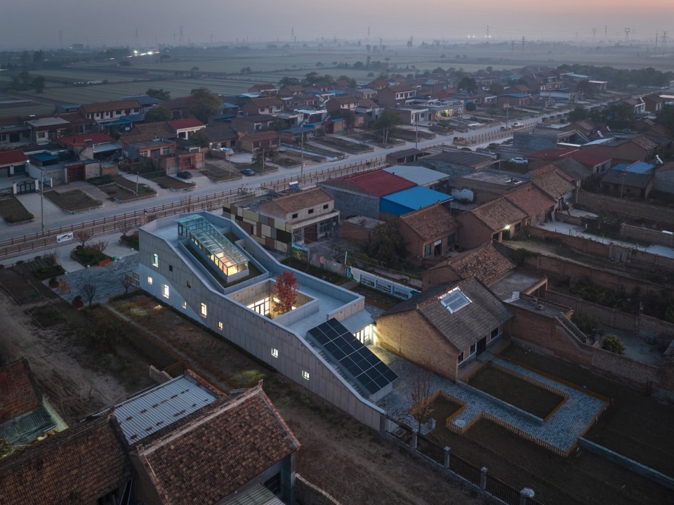 weinan qiaoma village cultural center by xjdsjy