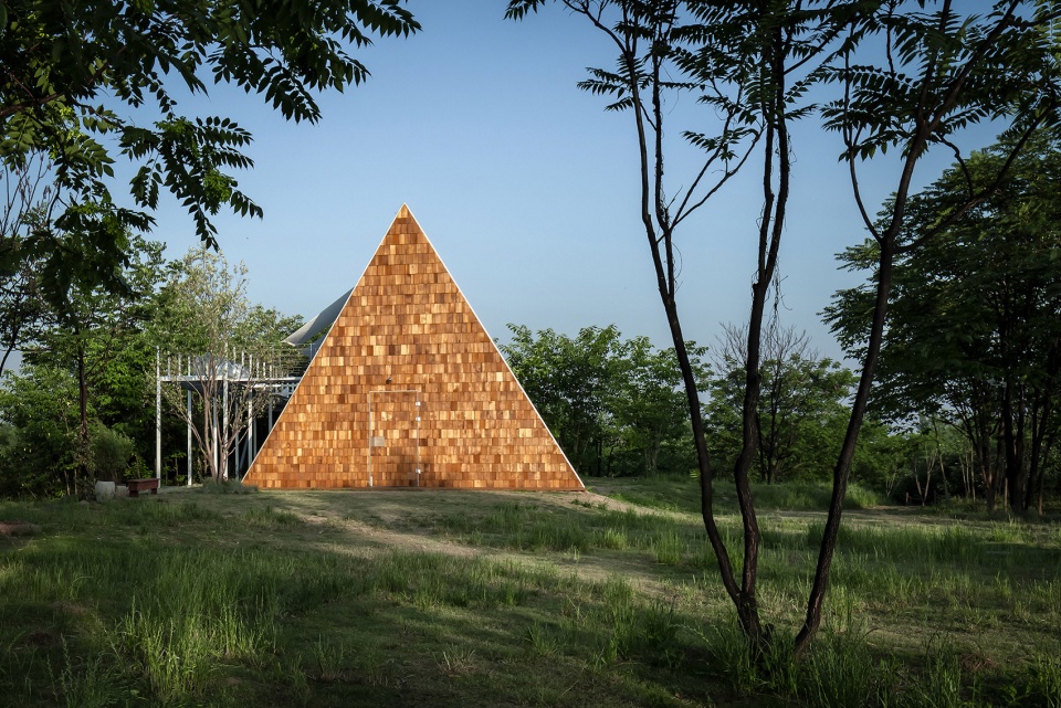 zhichang coffee by mos wood stone design