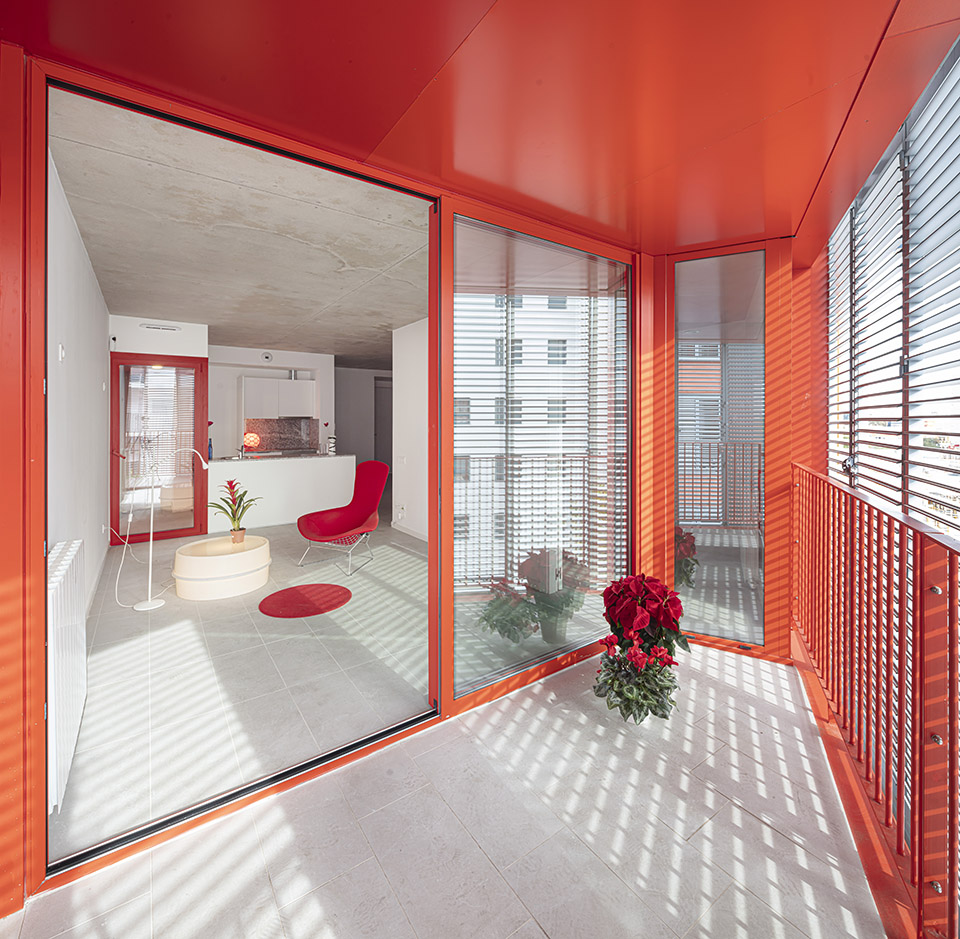 72 social housing units at the marina del prat vermell by mias architects coll leclerc