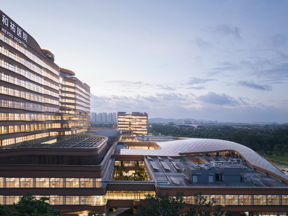 heyou international hospital by bai design international limited