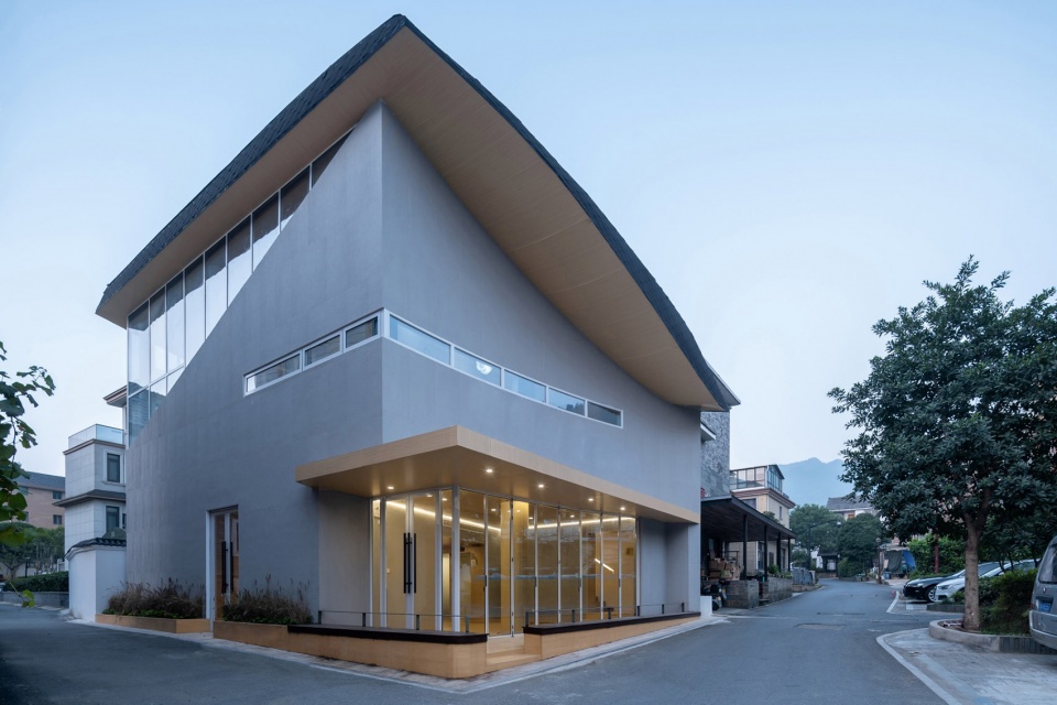 senior home in hejia village by youmu architects