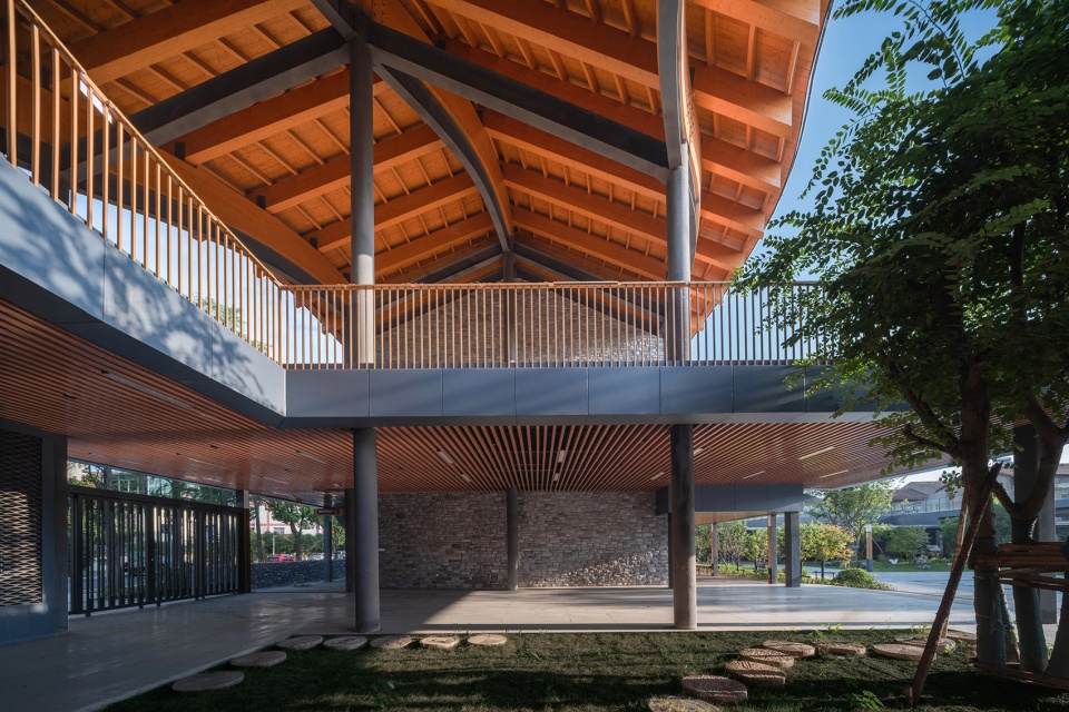 wuhan maomiao ji service center by adap