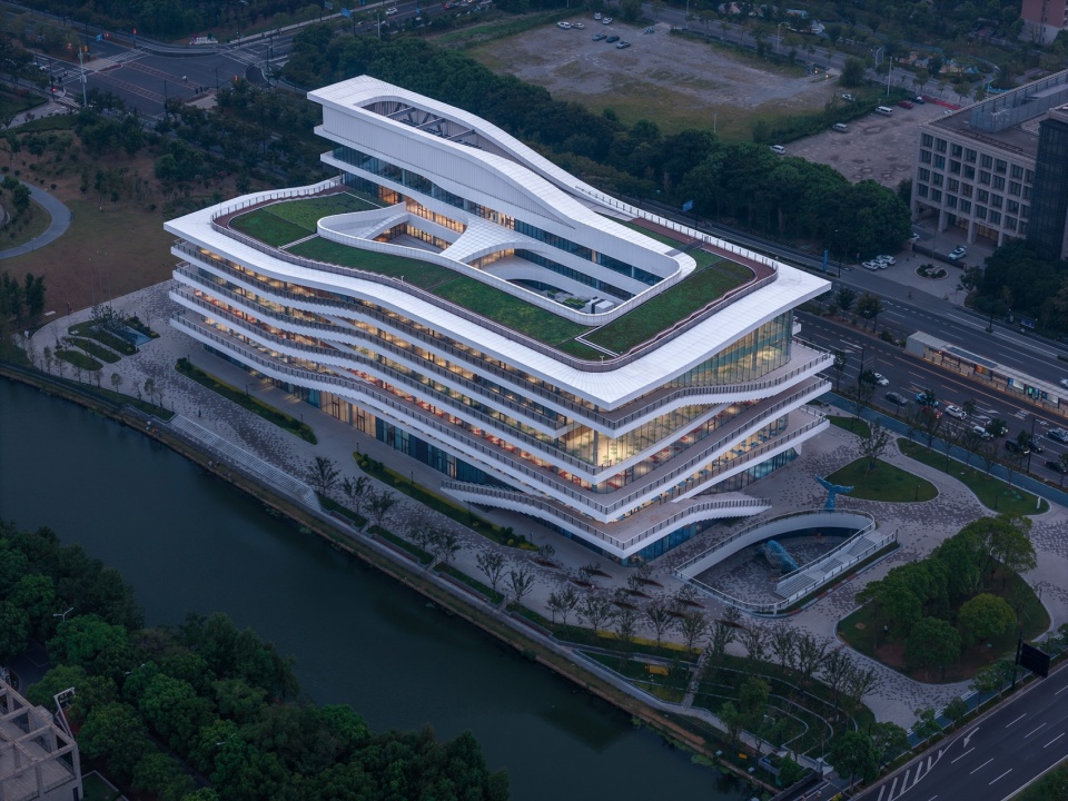 Lingang Children s Palace by Arcplus Institute of Shanghai Architectural Design Research