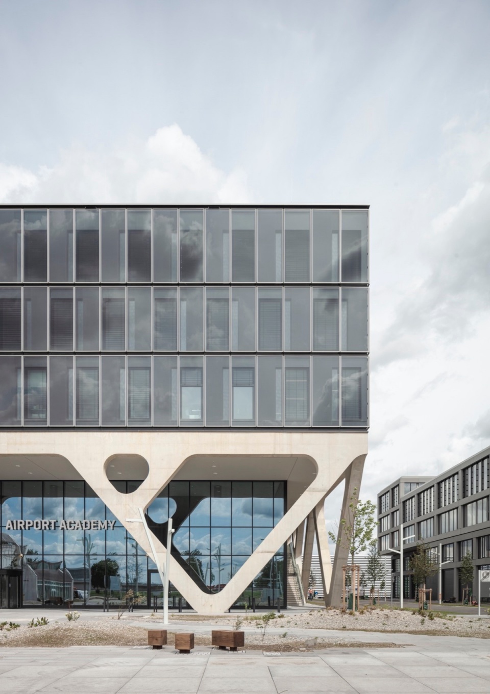 LAB 52 AirportAcademy LabCampus Munich Airport by Auer Weber
