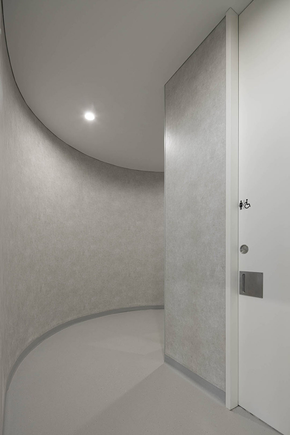 health center of moreira de conegos by studiocan