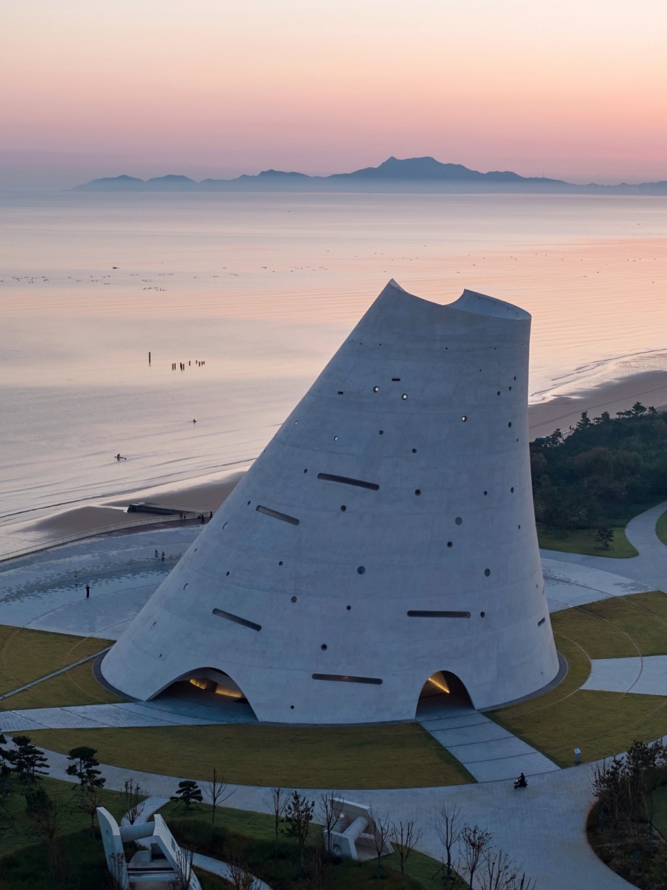 Sun Tower Yantai China by OPEN